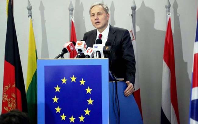 اتحادیه اروپا کمپاین مبارزه با فساد در افغانستان را آغاز کرد